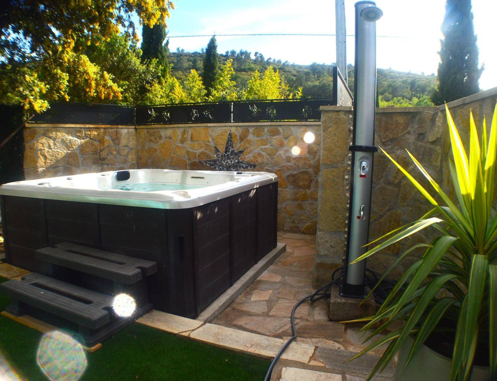 La Rose Des Vents & Spa - Gite La Parenthese Néoules Exteriör bild